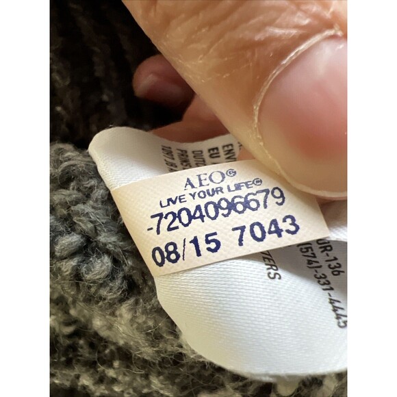 American Eagle Fair Isle Pullover Sweater Women's Small Round Neck Gray NEW - Picture 6 of 8